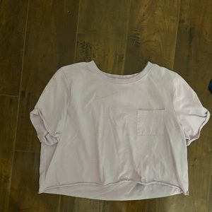 Cropped light purple/lilac shirt